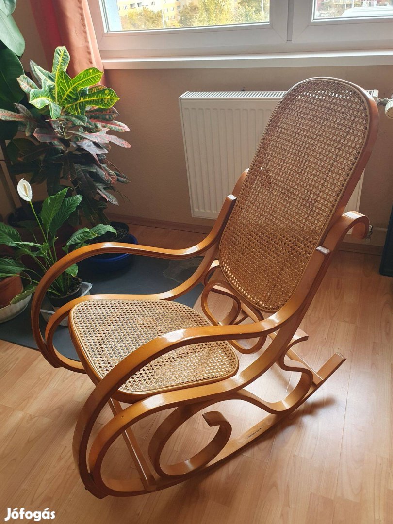 Rattan hintaszék