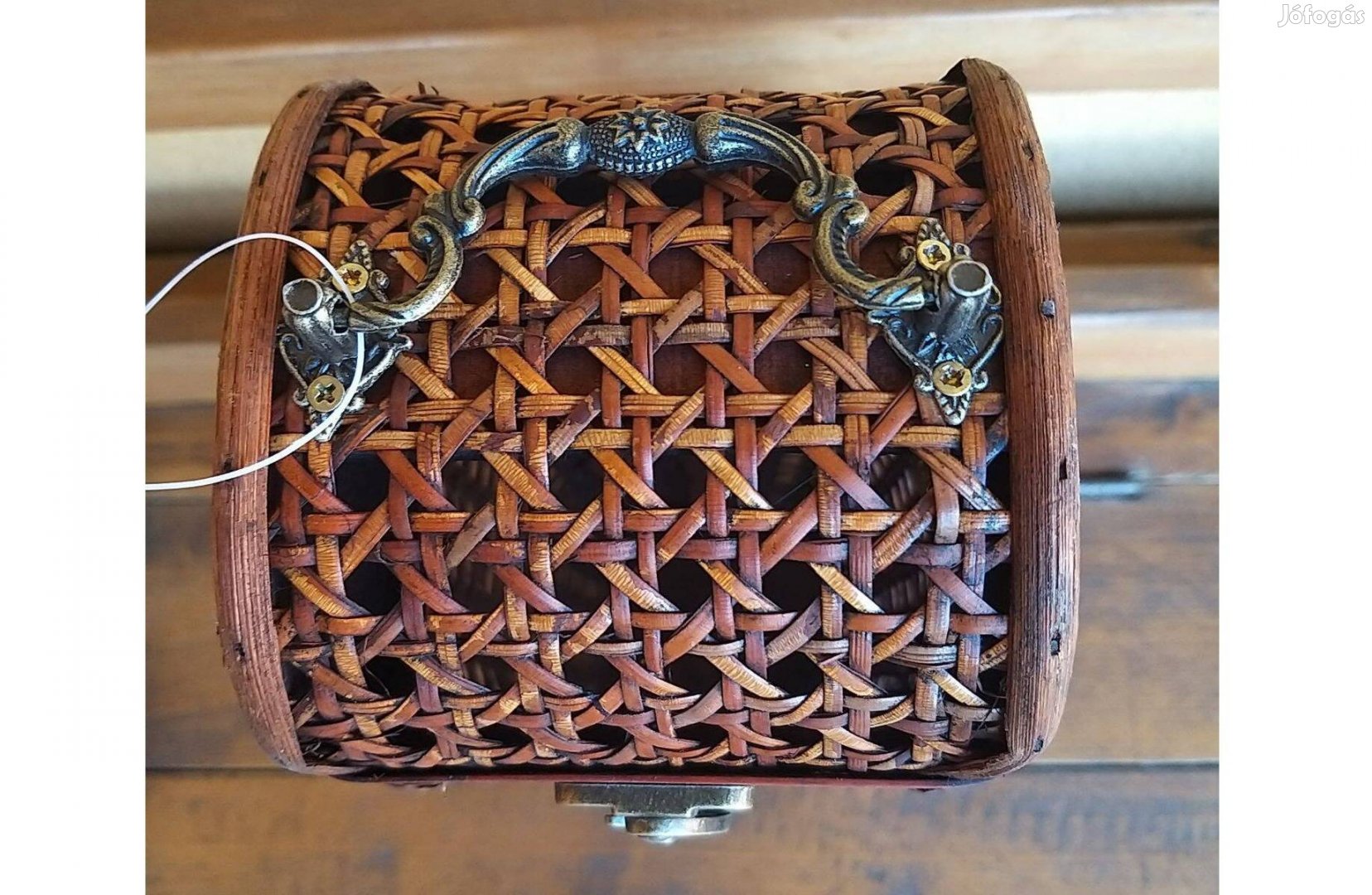 Rattan italtartó , bortartó tároló doboz