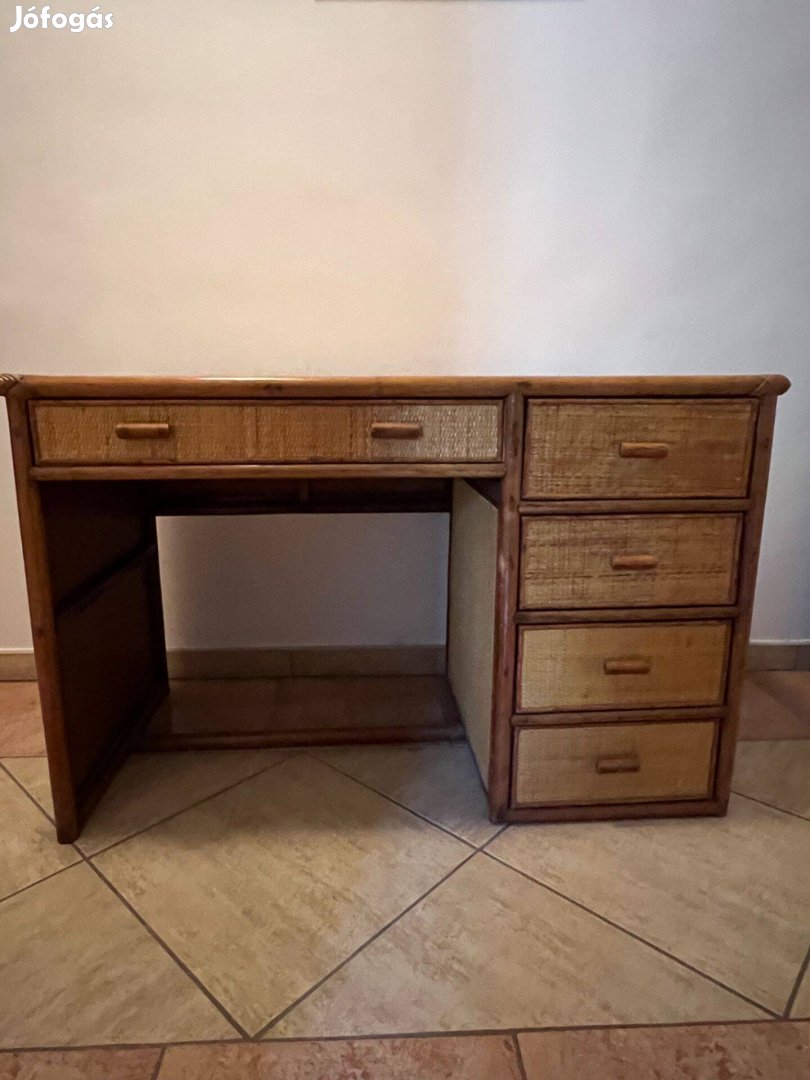 Rattan nád íróasztal