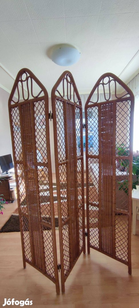 Rattan paraván
