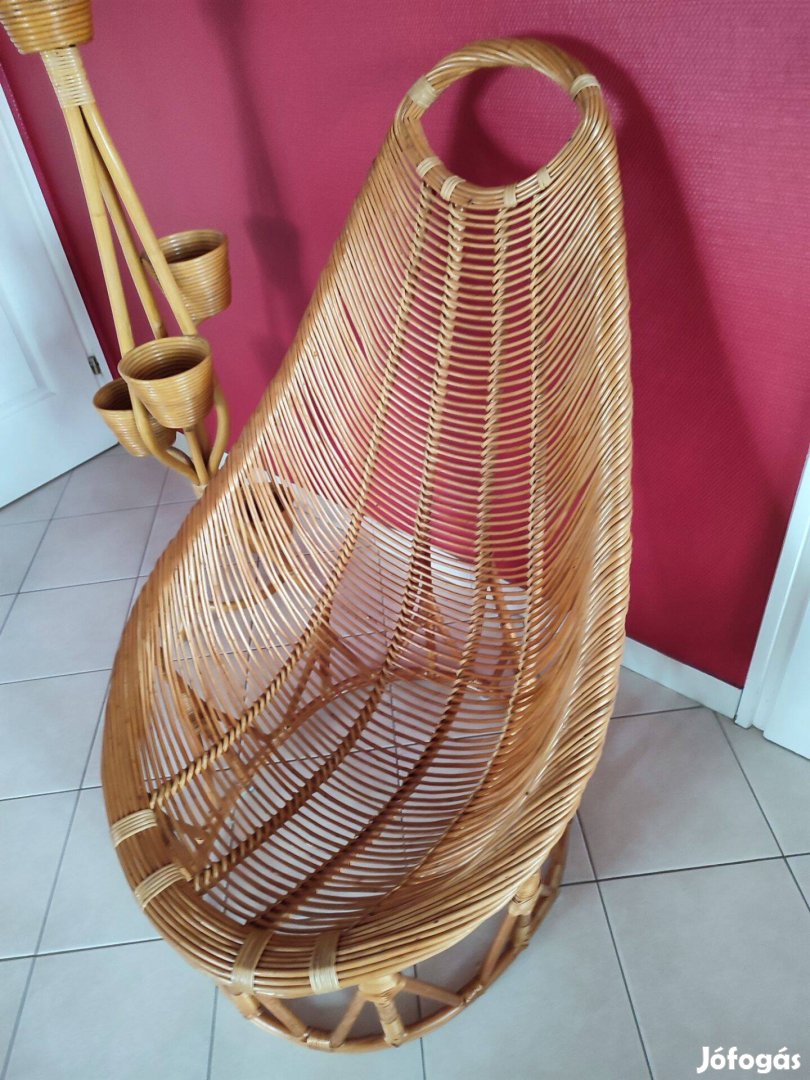 Rattan szék - design kagylófotel eladó újszerű állapotban