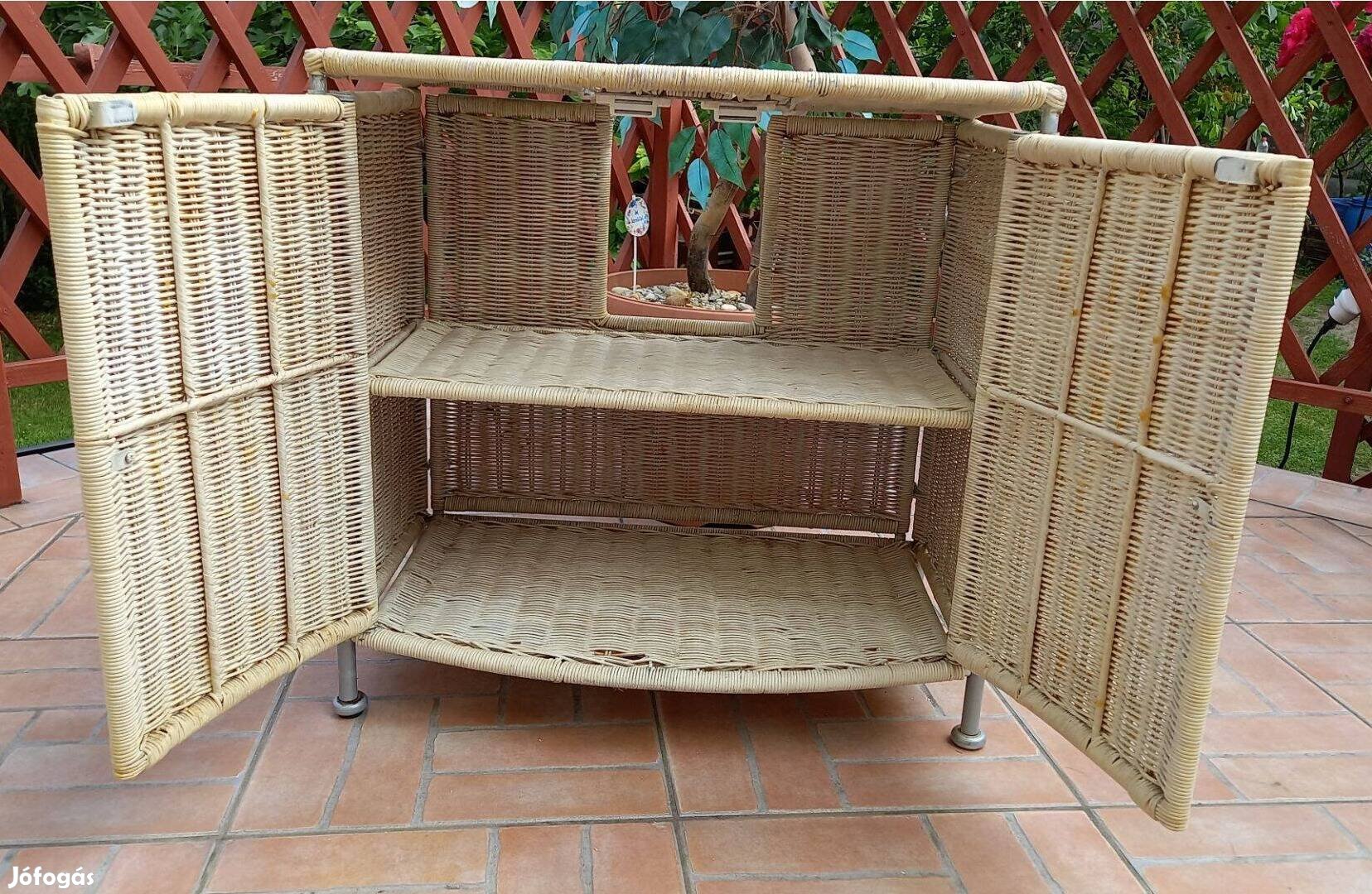 Rattan szekrény 58 X 59 X 36 cm