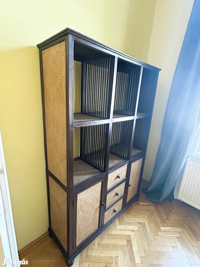 Rattan szekrény