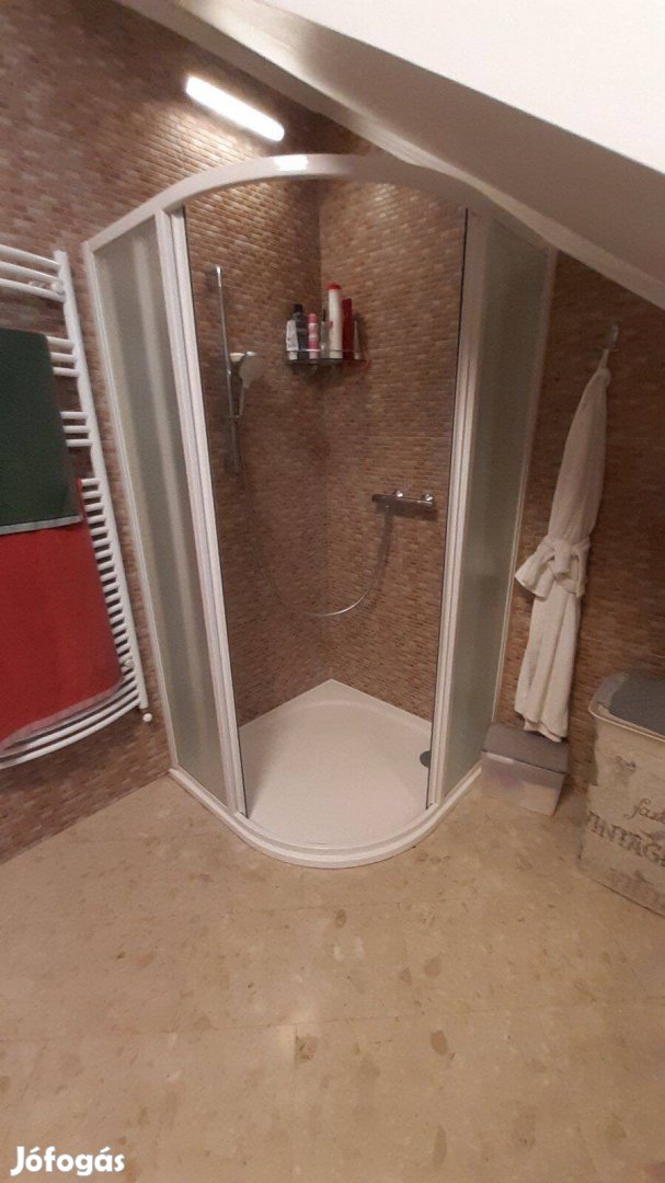 Ravak Zuhanyfülke zuhanytálcával használt