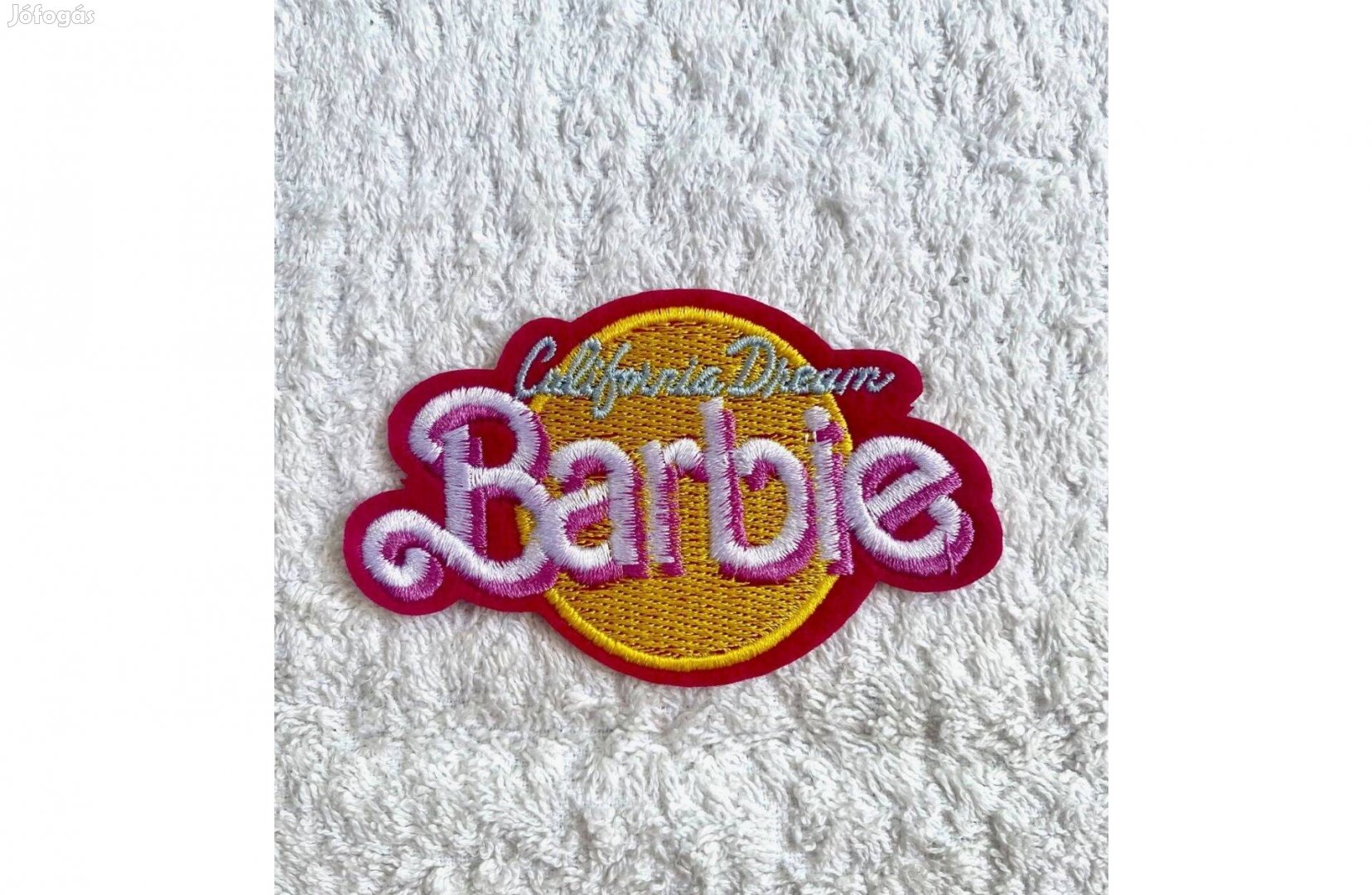 Rávasaló ruhára vasalható folt felvarró hímzett Barbie 85x50 mm