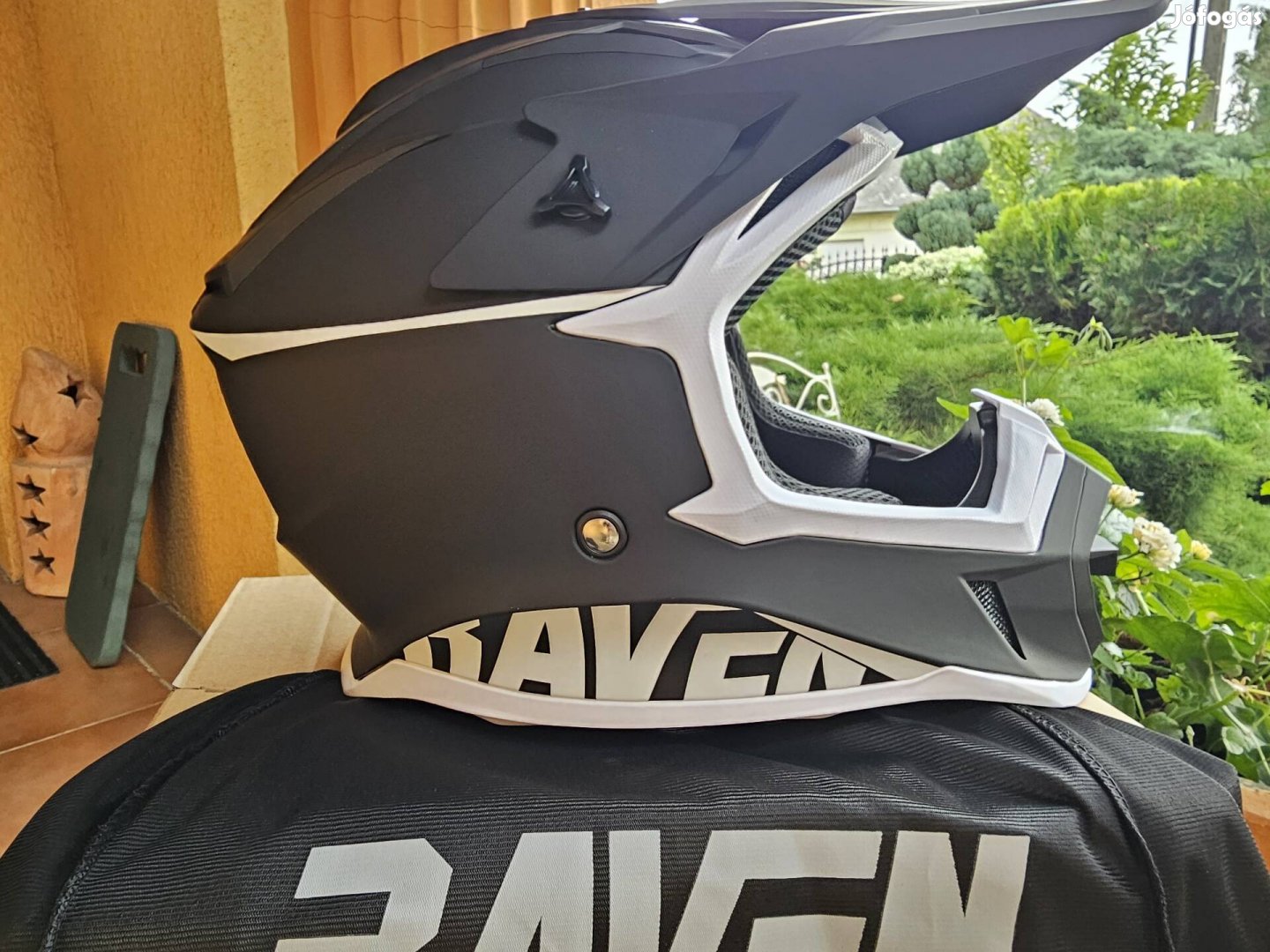 Raven Airborne Evo Mx L cross sisak új