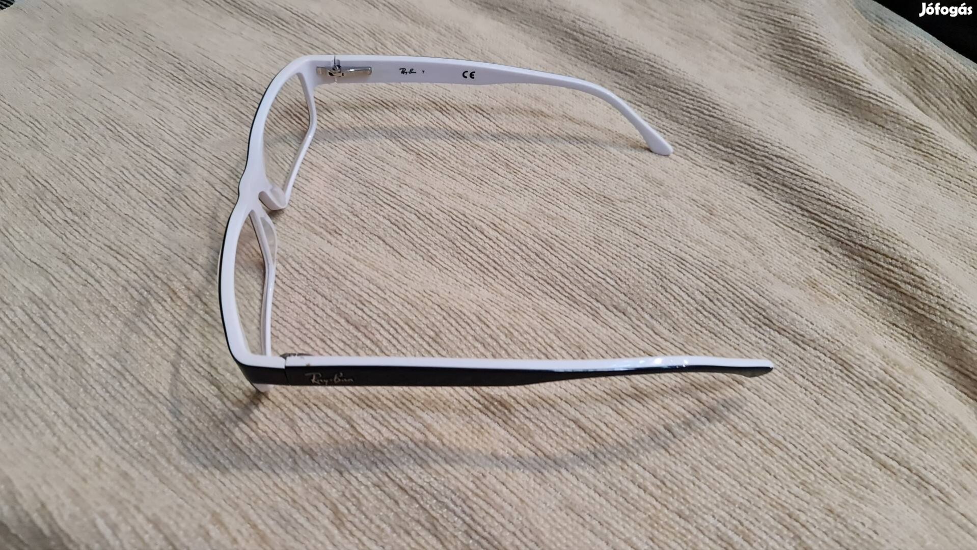 Ray Ban szemüvegkeret eladó!