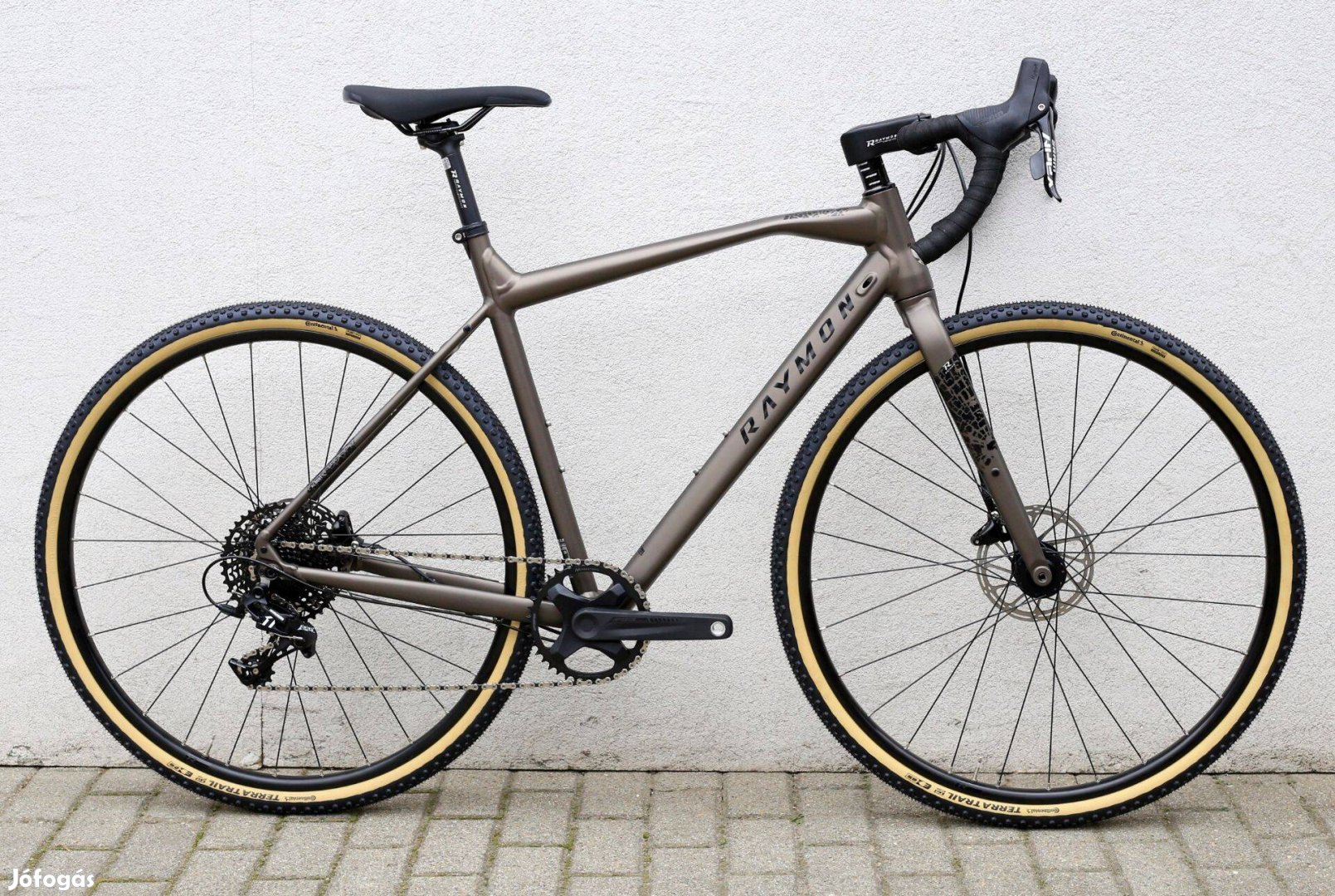 Raymon Gravelray 5.0 SE 28" Gravel kerékpár 2 színben, több méretben