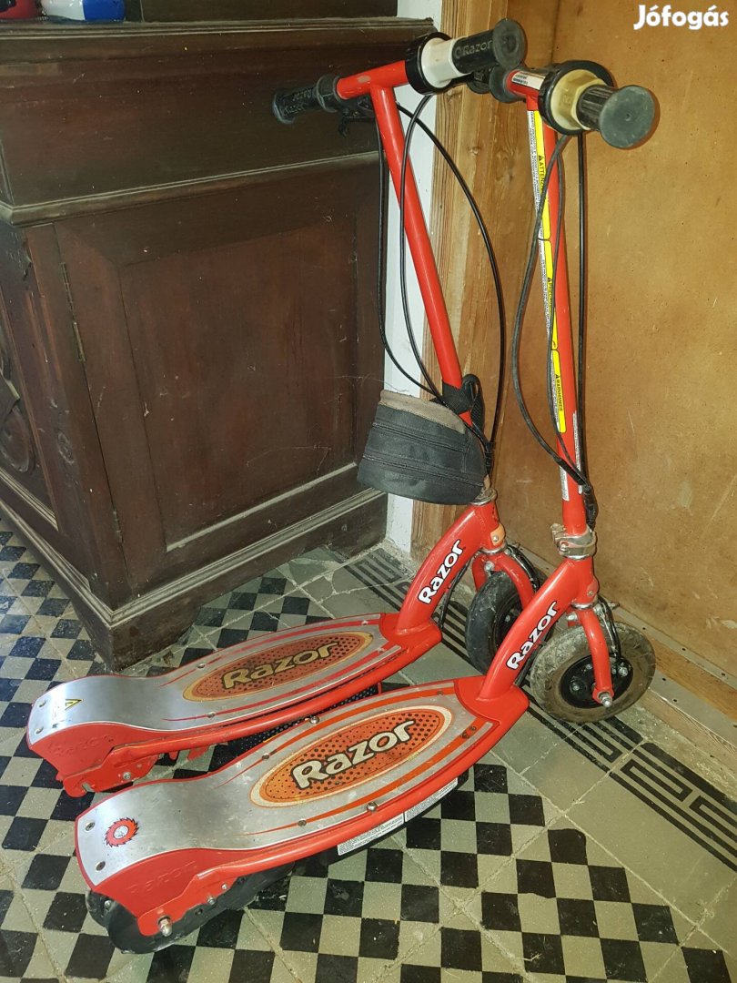 Razor E100 elektromos roller szép allapotban 