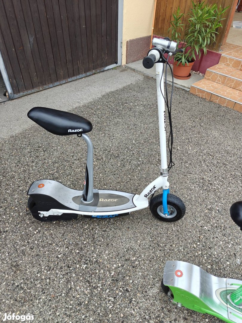 Razor E300s elektromos roller eladó
