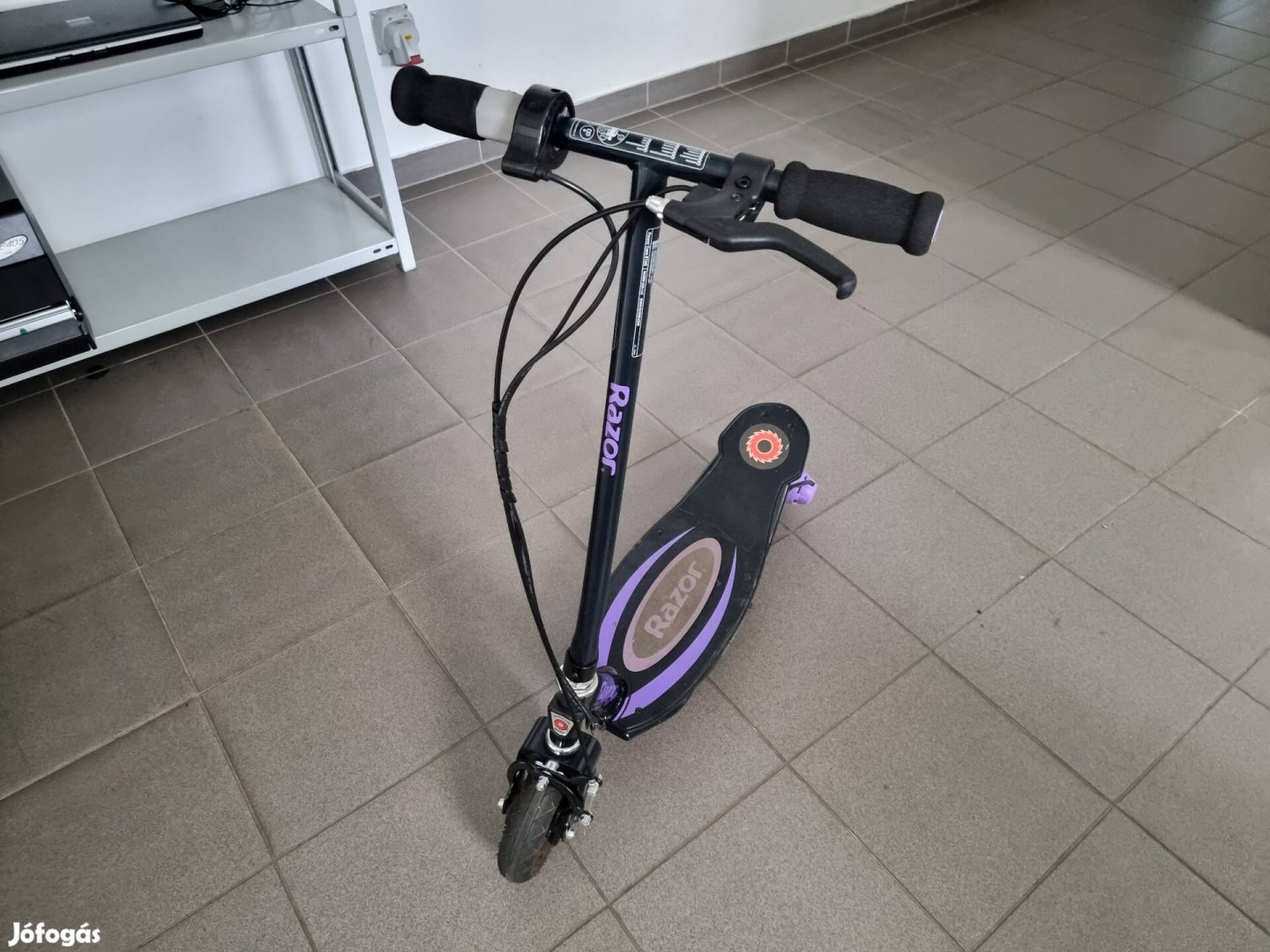 Razor Power Core E100 elektromos roller, hibás 4 990 Ft