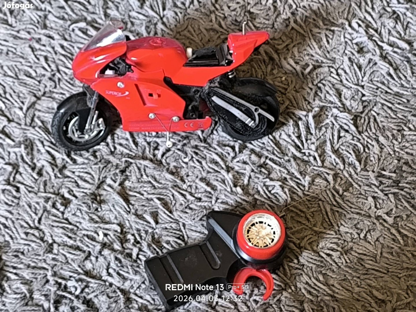 Rc távirányítós Ducatti stílusú motorkerékpár. Utánvét