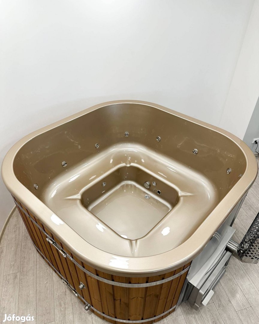 Ré szögletes dézsafürdő 8-10 fős prémium spa, Horizon kályhával