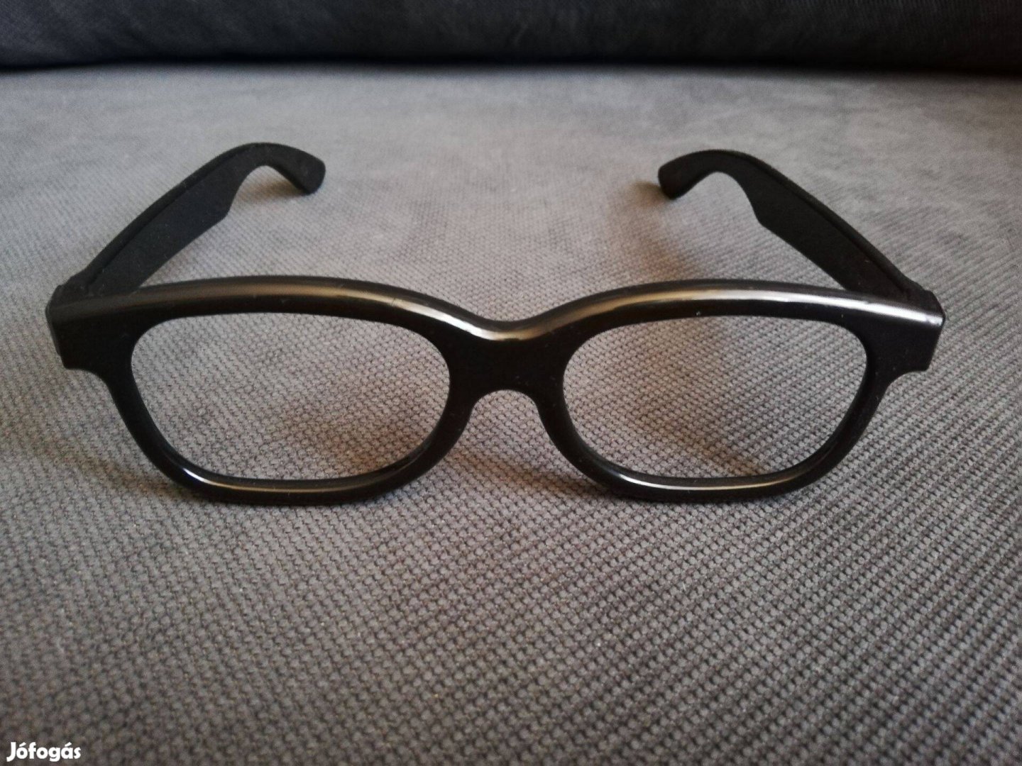 Real 3D üveg nélküli vicces szemüvegkeret eladó