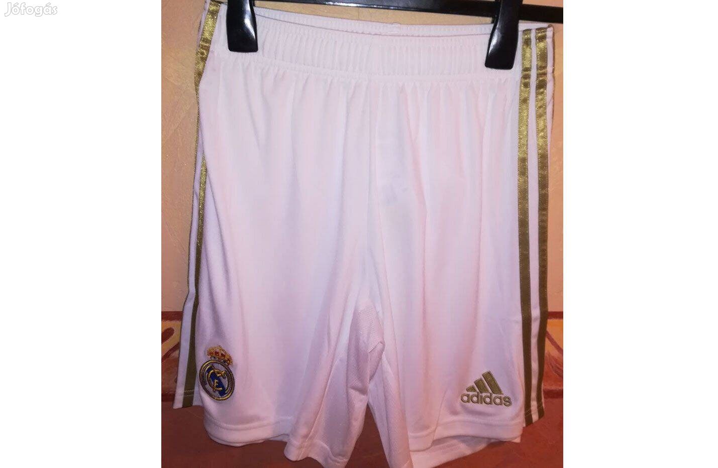 Real Madrid eredeti adidas fehér arany rövid nadrág (S-es)