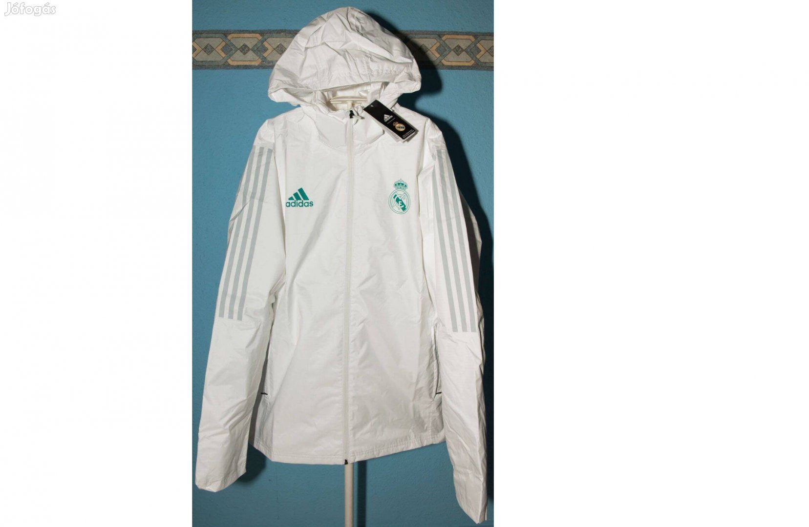 Real Madrid eredeti adidas fehér zöld kapucnis széldzseki (2XL)