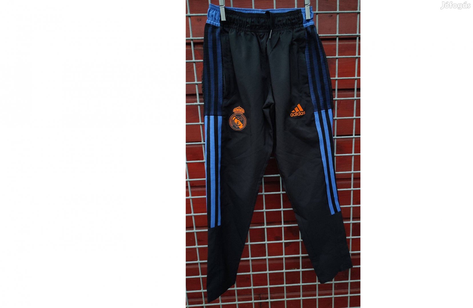 Real Madrid eredeti adidas fekete kék gyerek hosszú nadrág (128)