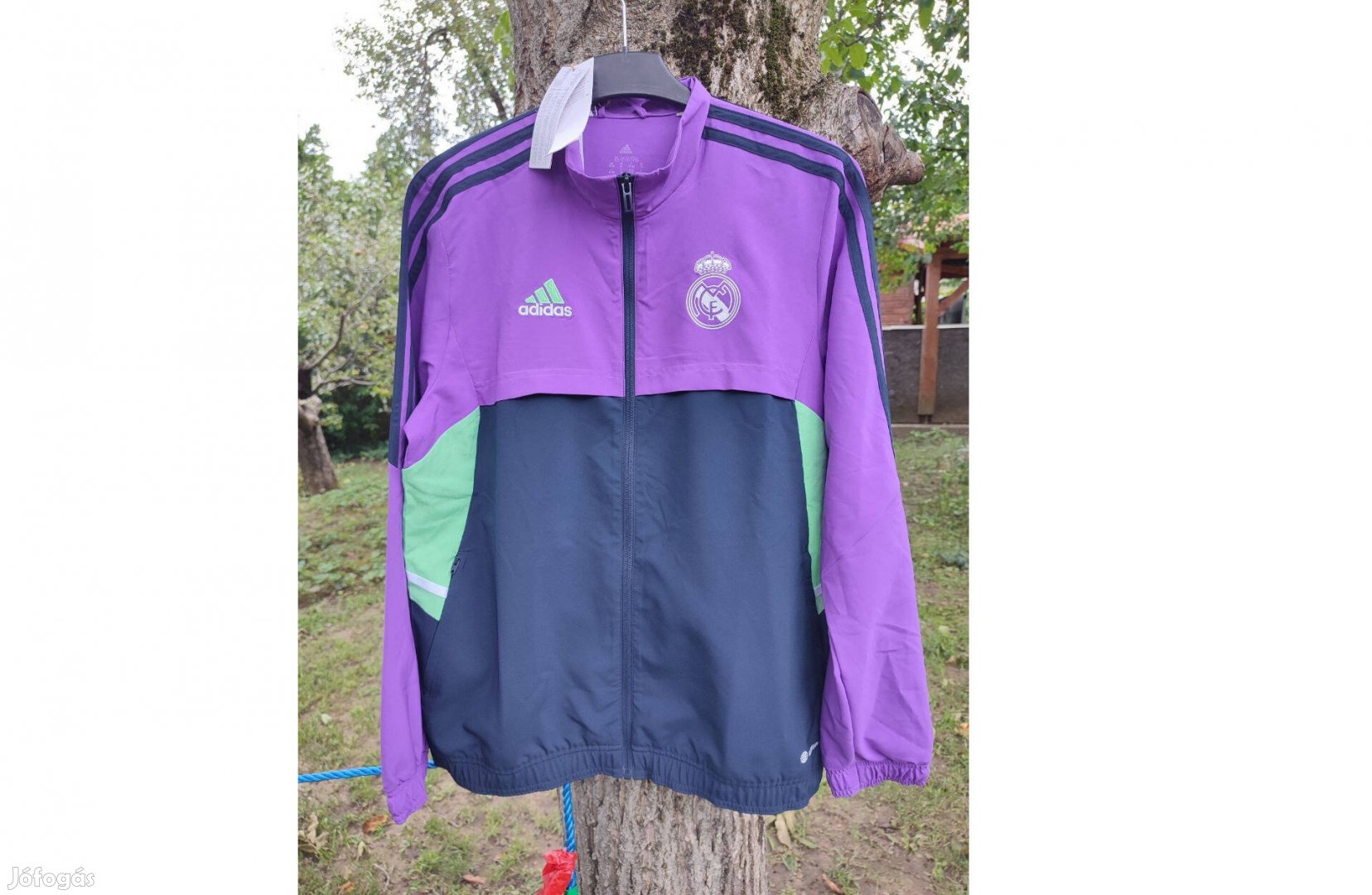 Real Madrid eredeti adidas lila kék cipzáras felső (XL, 176)