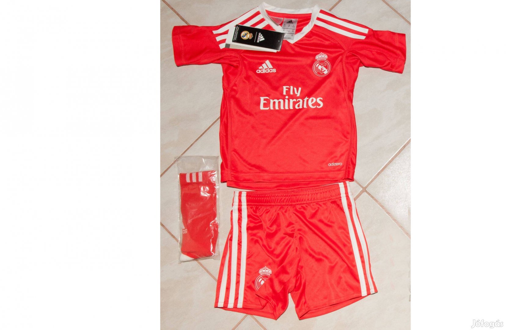 Real Madrid eredeti adidas piros -pink baby szett (98)