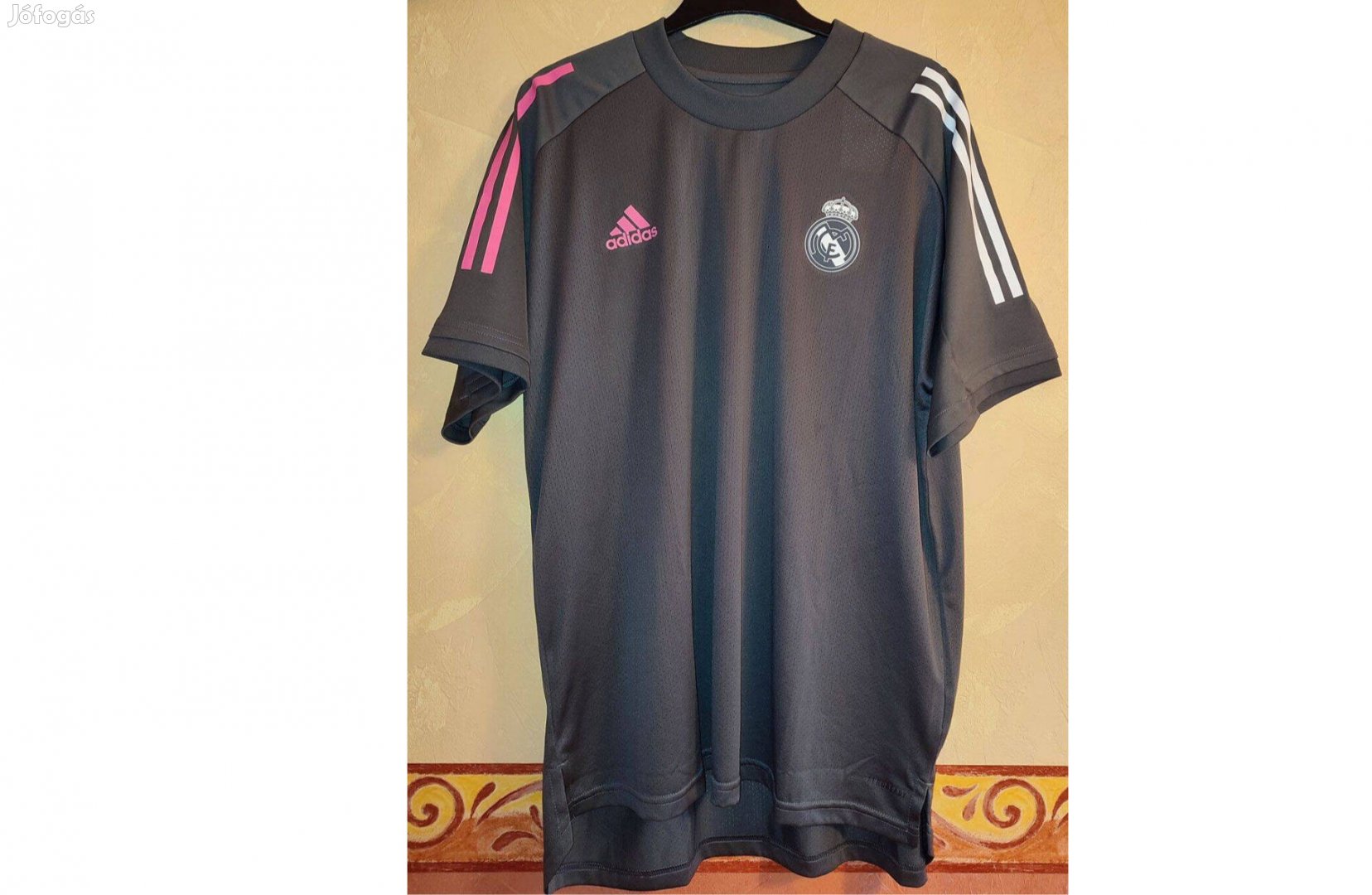 Real Madrid eredeti adidas szürke edzőmez (XL)