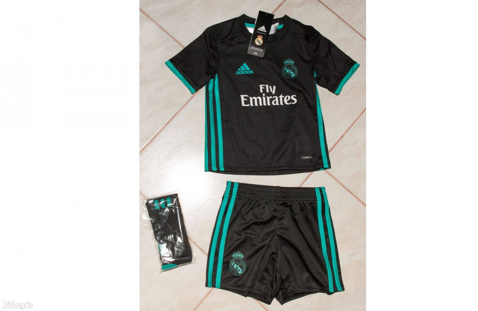 Real Madrid eredeti adidas zöld fekete baby szett (98-as)