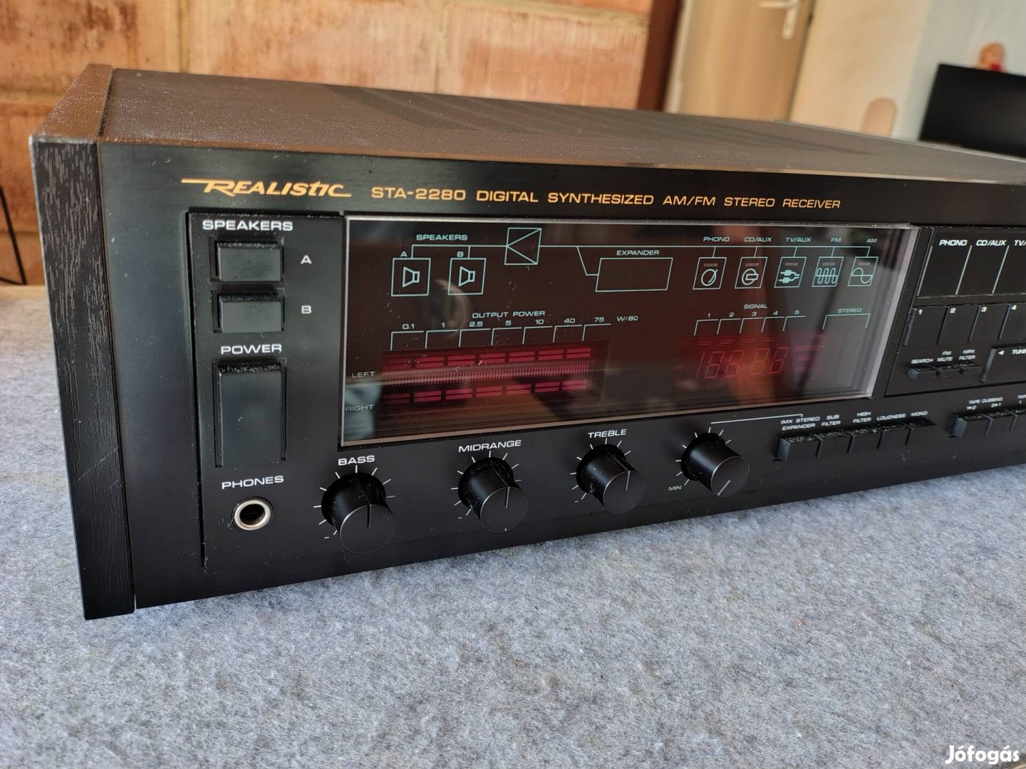 Realistic Sta-2280 erősítő felújítva