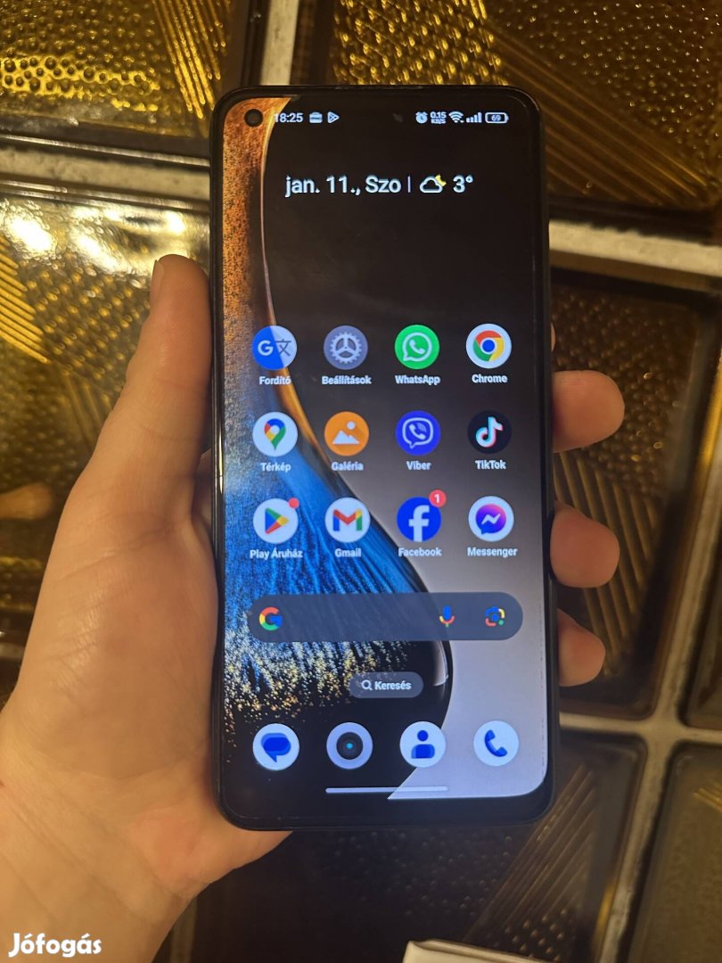 Realme 10 8/128 GB amoled 