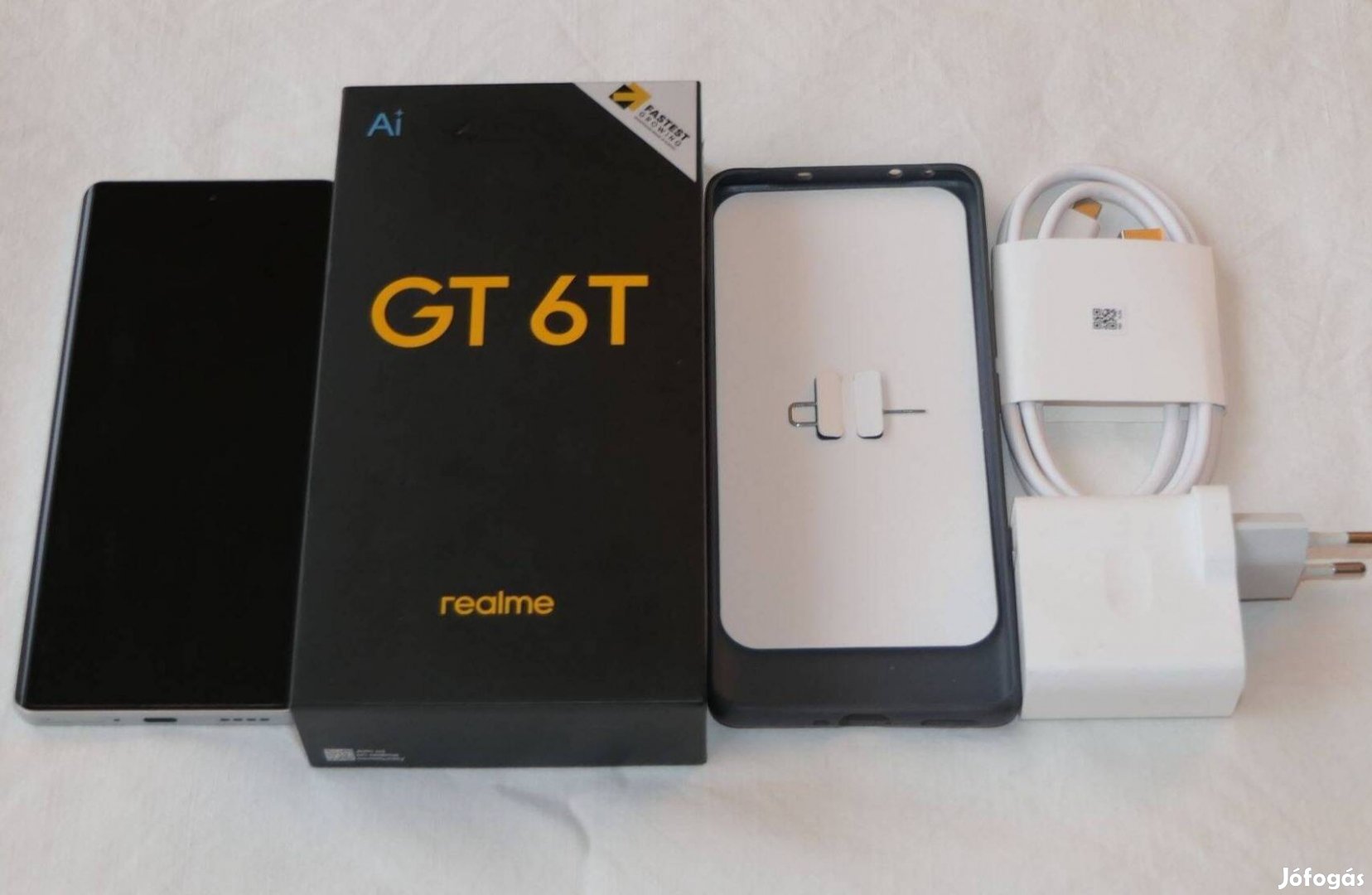 Realme GT 6T garanciális plusz töltő ajándékba