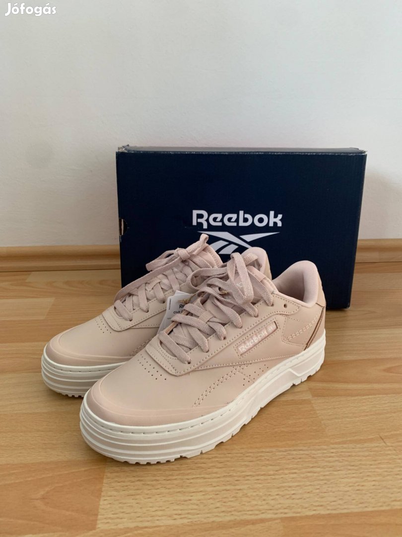 Rebook női bőr sportcipő 41 (inkább 42-re ajanlom) 27cm