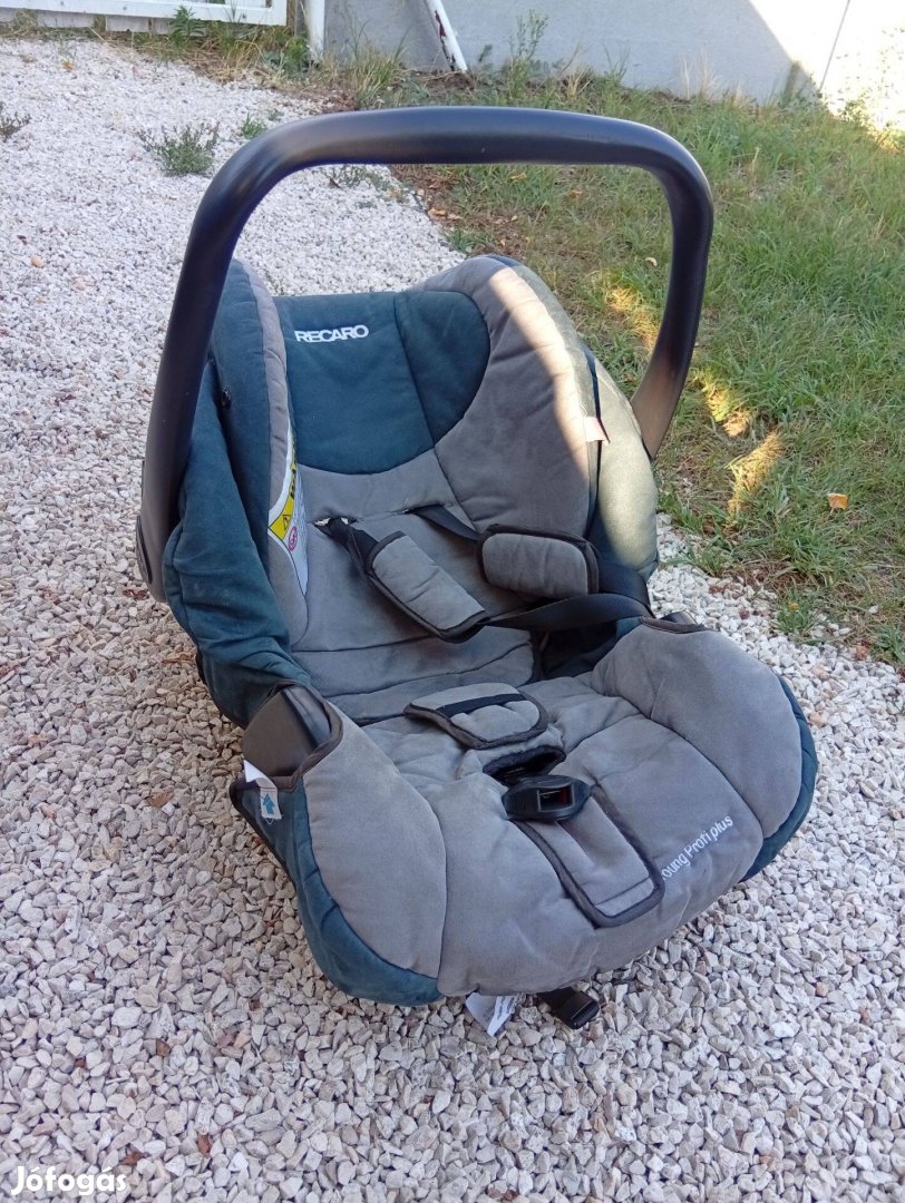 Recaro autós baba hordozó