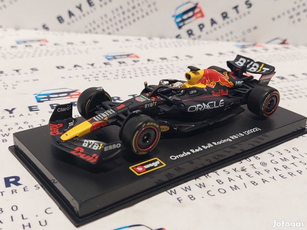 Red Bull F1 RB18 Team Oracle #1 (2022) - Max Verstappen - PILÓTÁVAL -