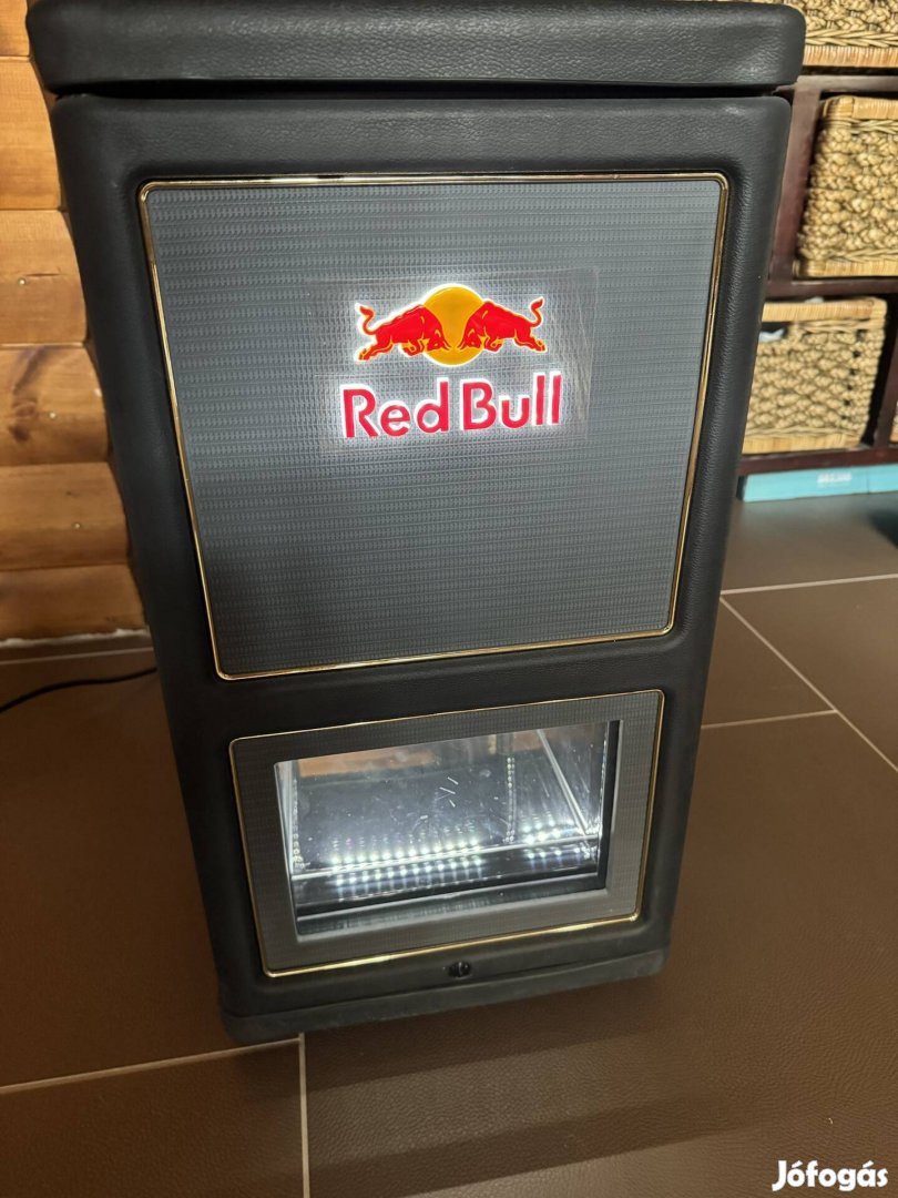 Red Bull hűtő