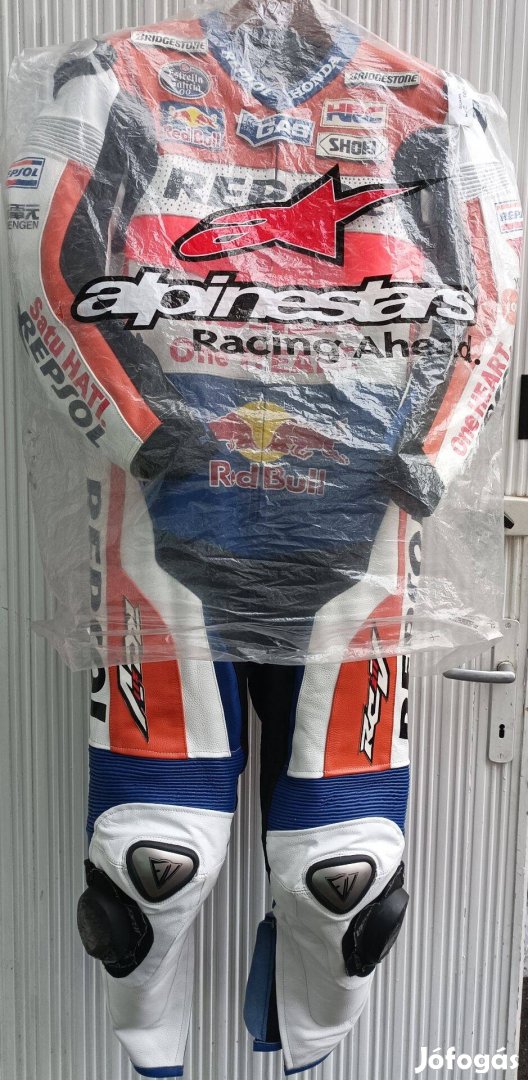 Redbull. Repsol. Honda. Bőrruha. Motoros bőrruha. Alpinestars