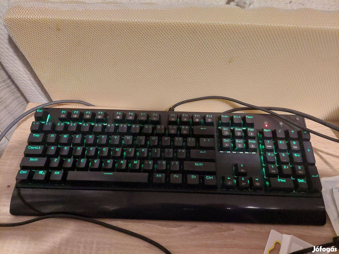 Redragon Kala K557 RGB - Mechanikus billentyűzet. - Szállítás az árban