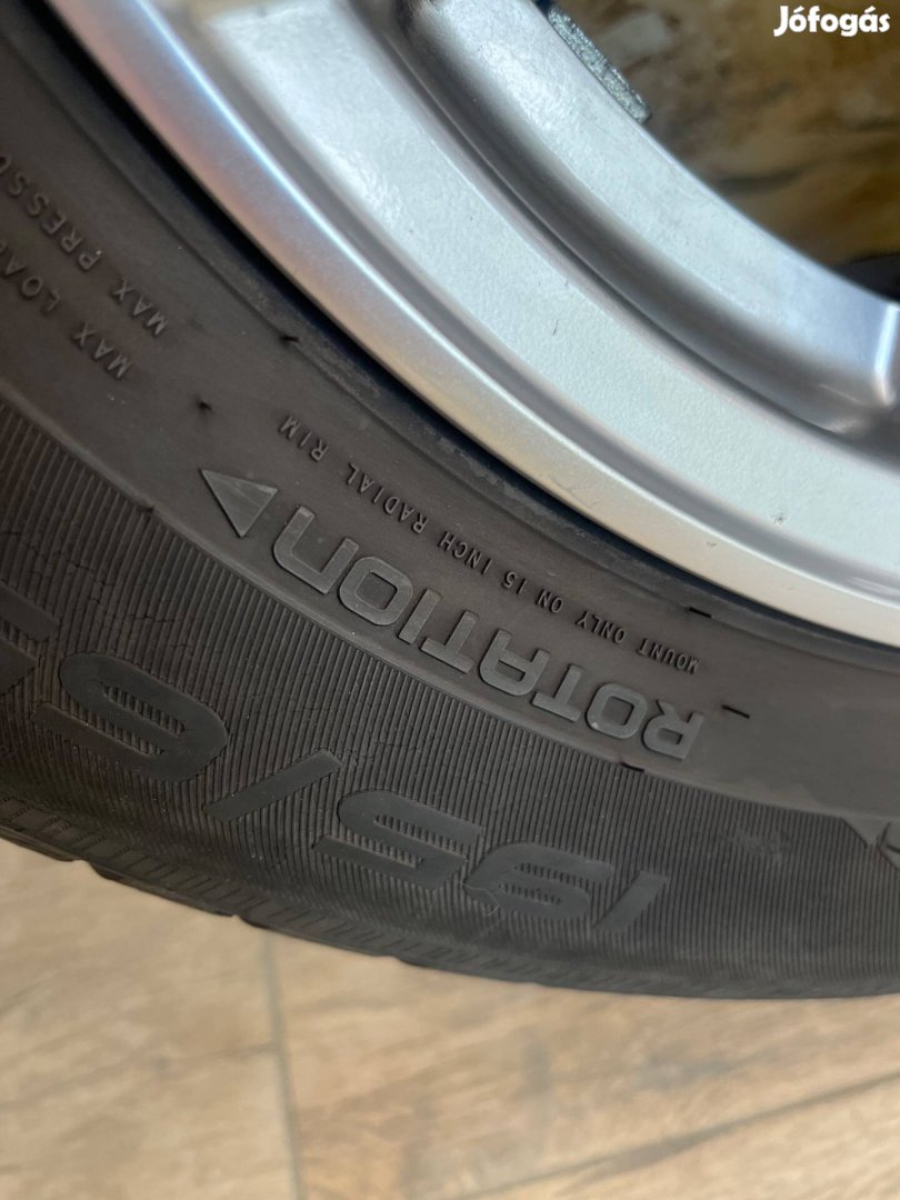 Reds nadh79 alufelni nokian tyres téli gumikkal 196/65/R15