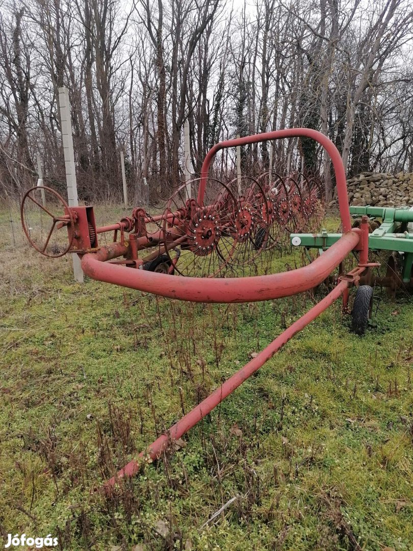 Redsodro vontatott eladó. 