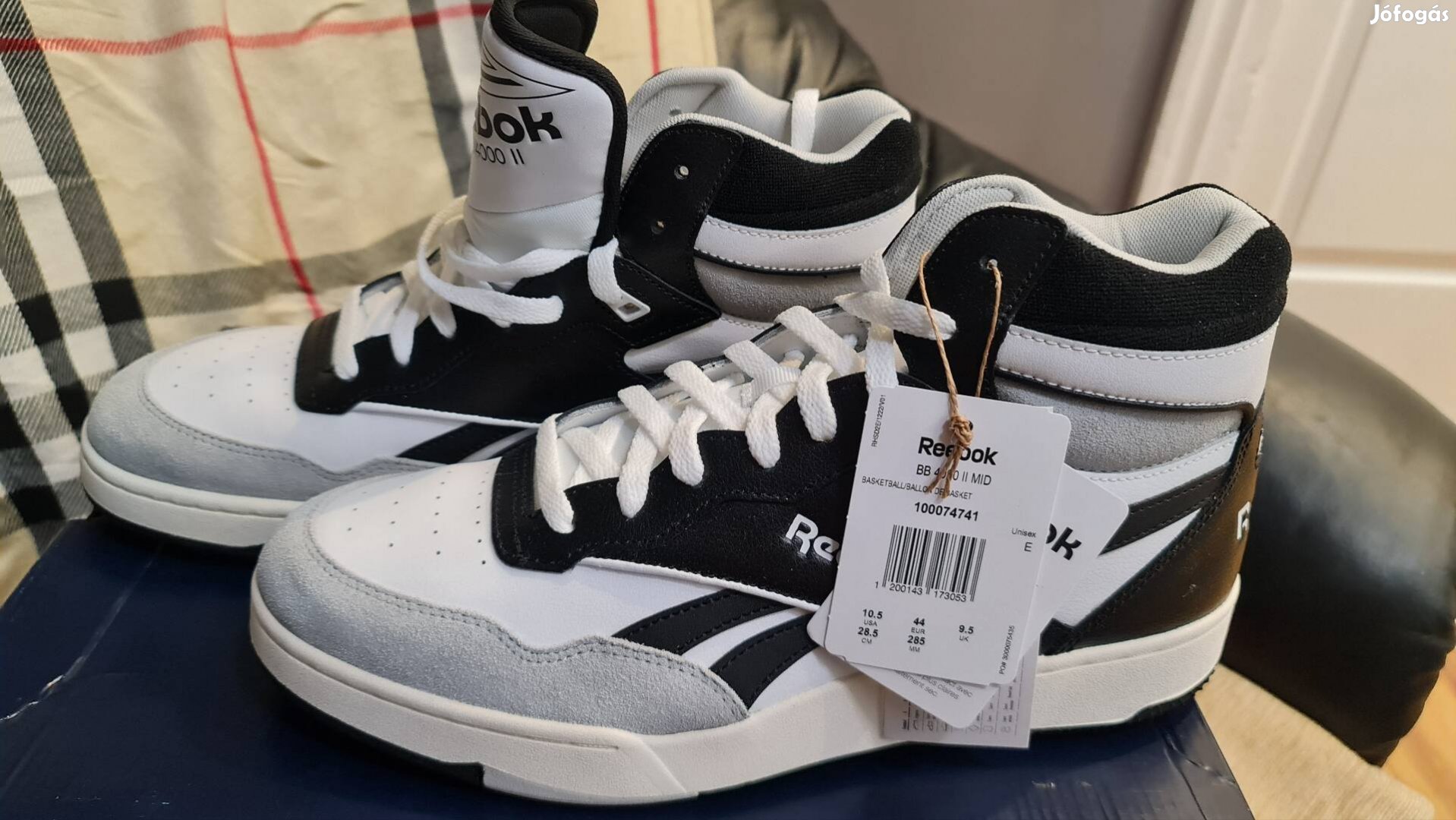 Reebok cipő (Új) (44) eladó!