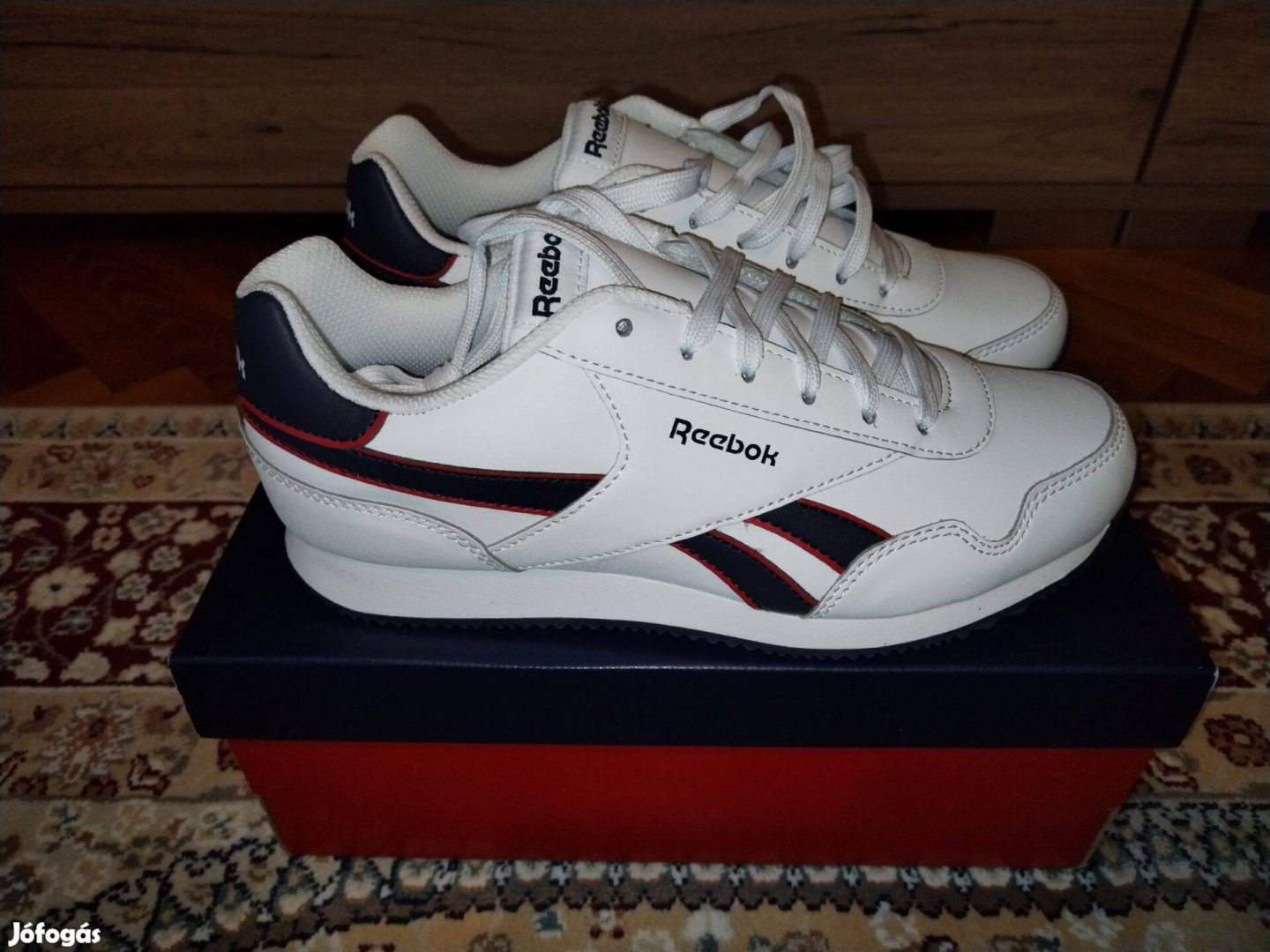 Reebok cipő eladó