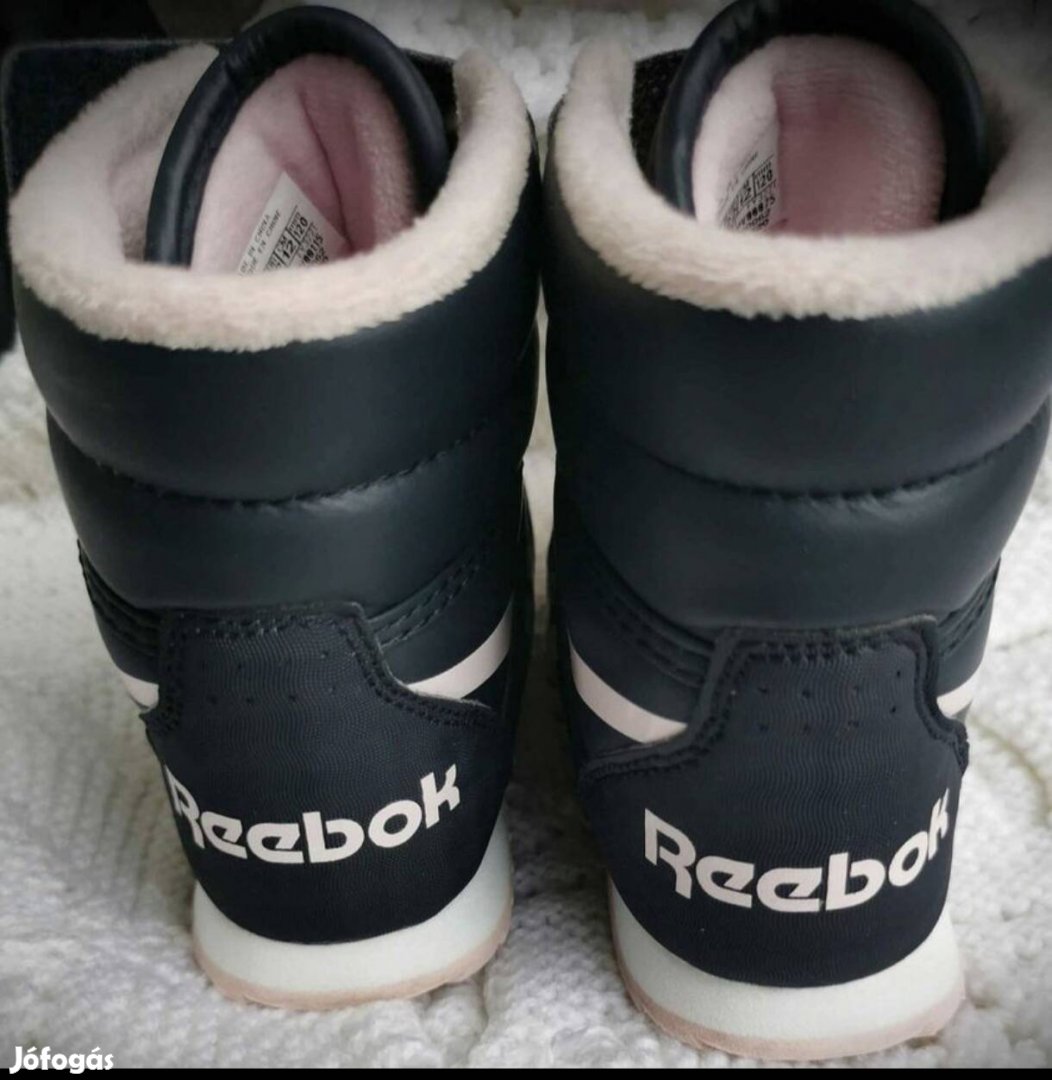 Reebok kislány teli csizma