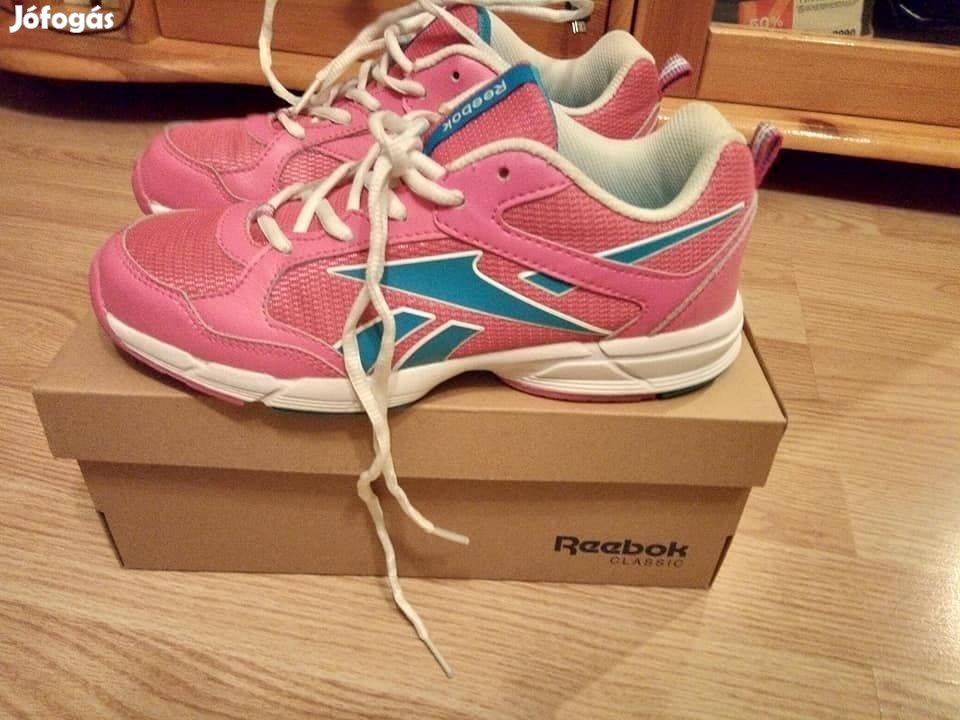 Reebok sport cipő 37-s