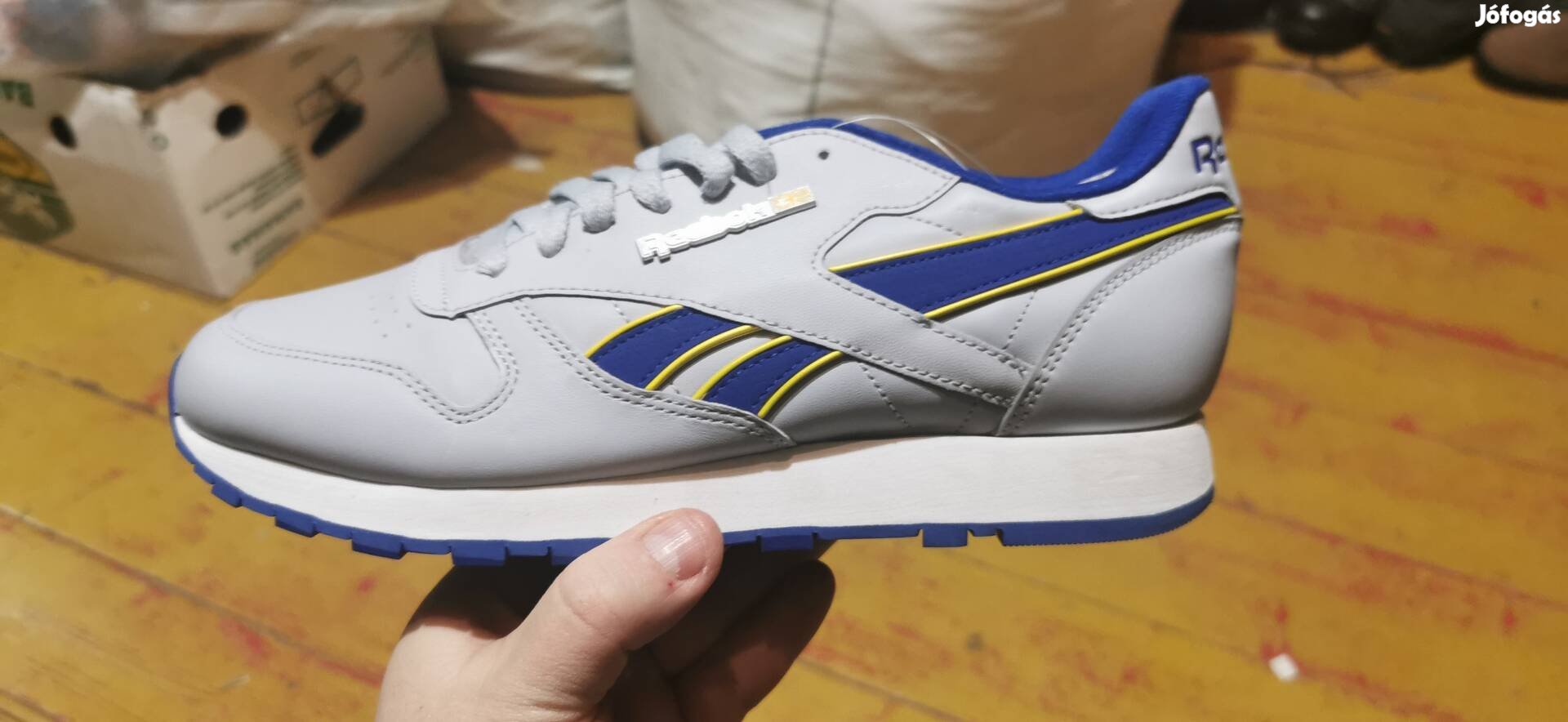 Reebok sport cipő 42. 