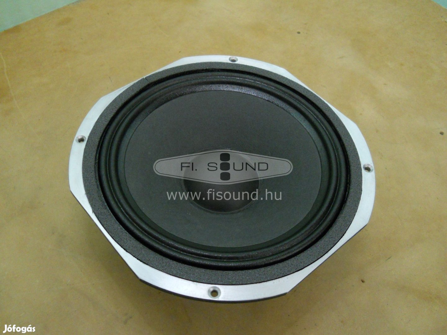 Reflex R150 ,150-300W,8ohm,1db öntvénykosaras mélysugárzó