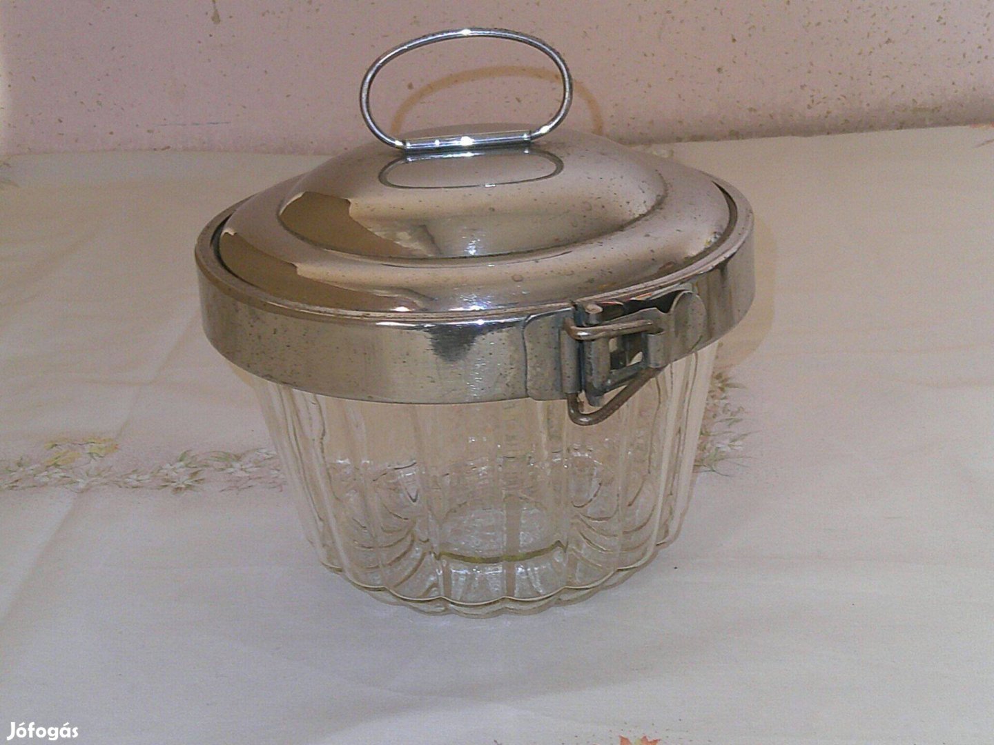 Régebbi hőálló üveg-fém fedeles pudingfőző, kuglóf forma