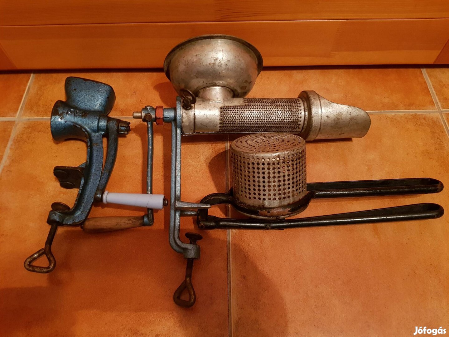 Régebbi konyhai eszközök