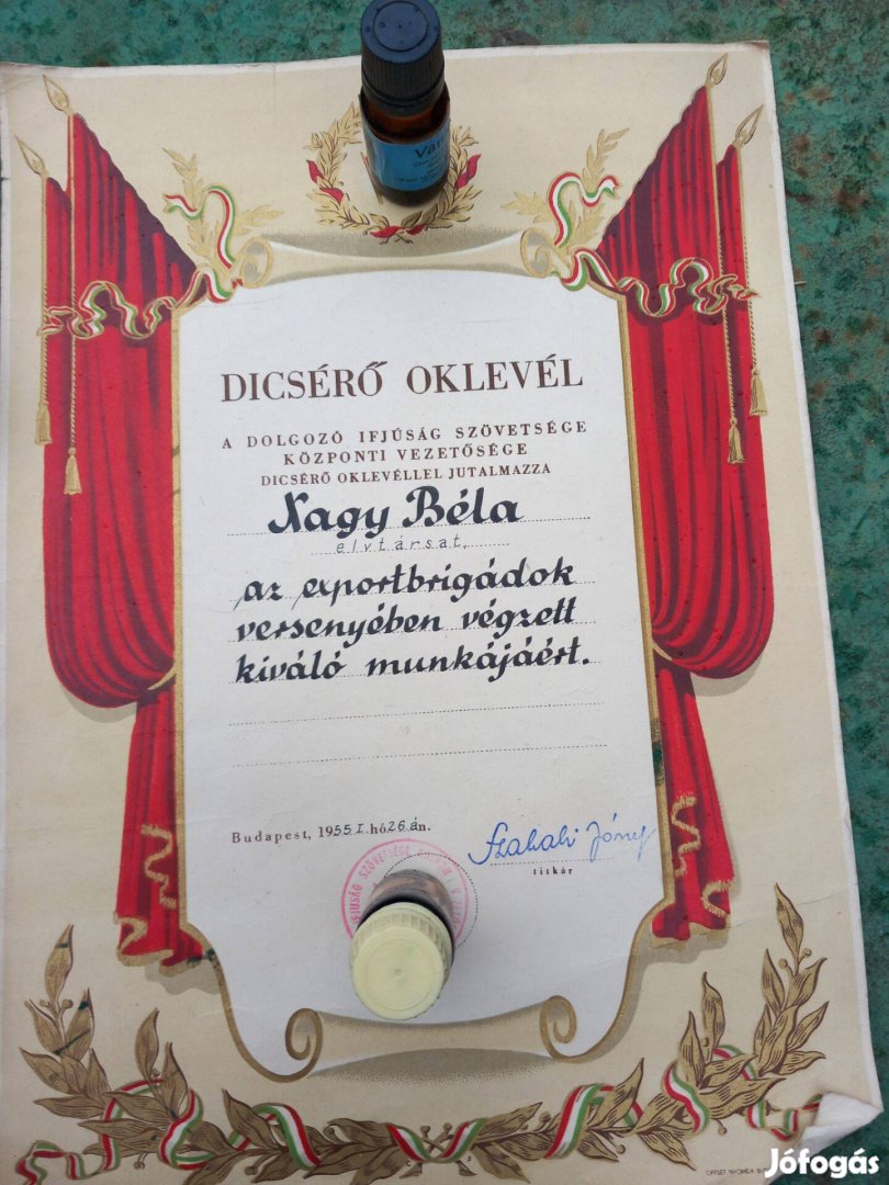 Régi Dicsérő Oklevél 1955-ből címer takarva