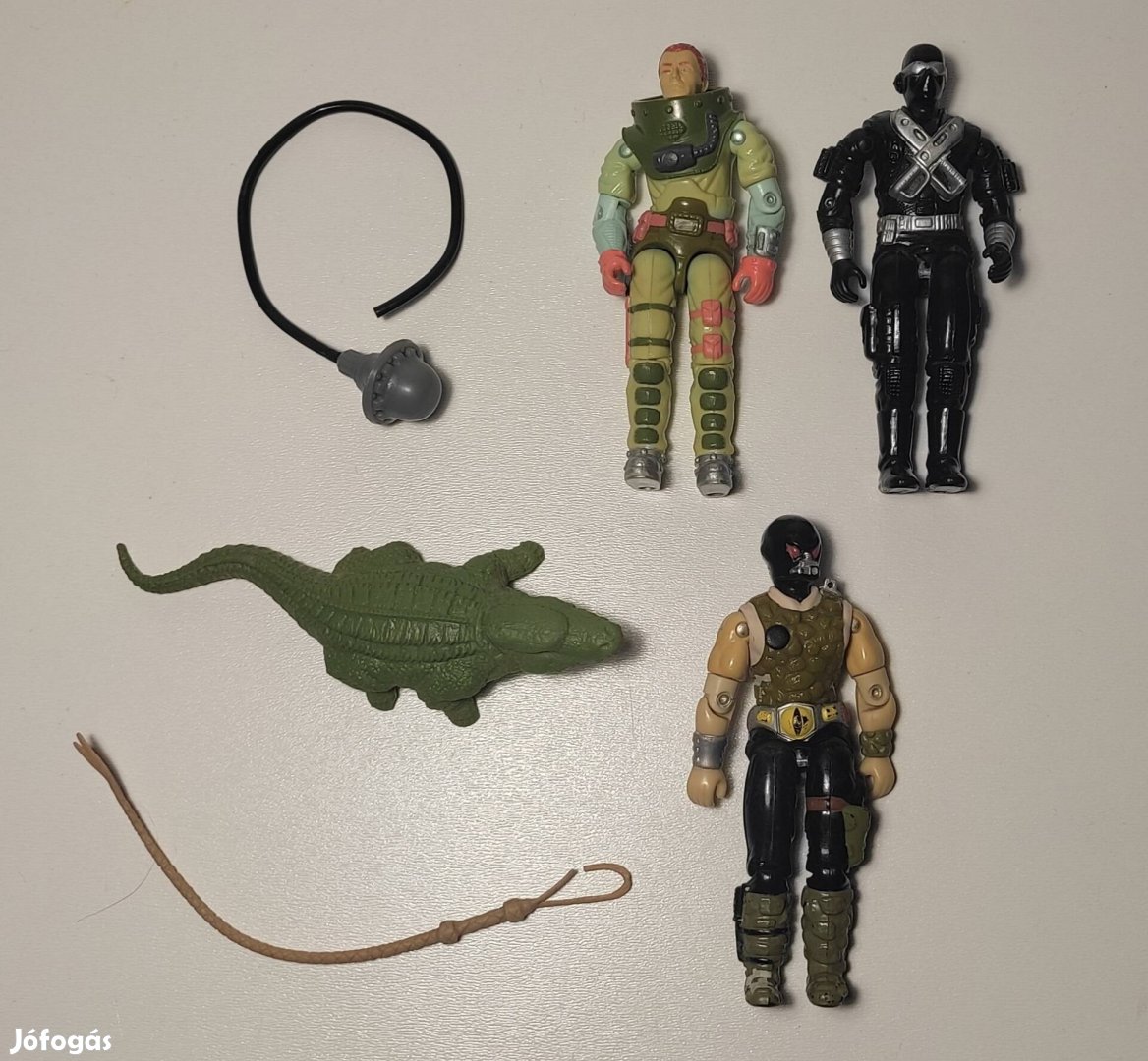 Régi G.I.Joe figurák különböző kiegészítőkkel