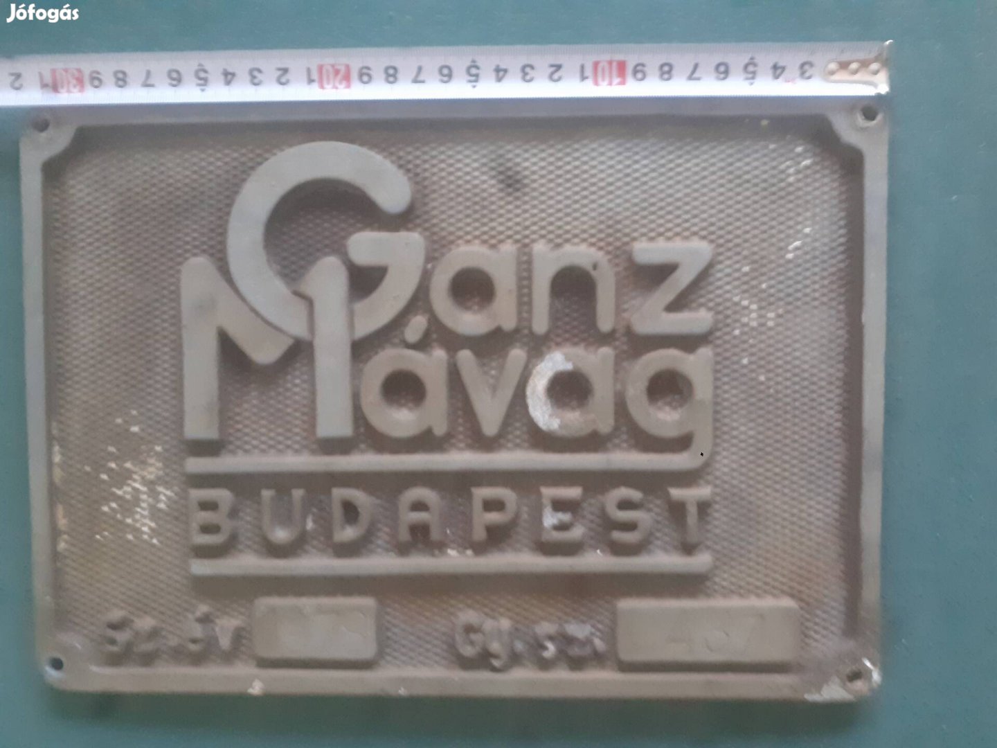 Régi Ganz öntött alu.dekor. géptábla