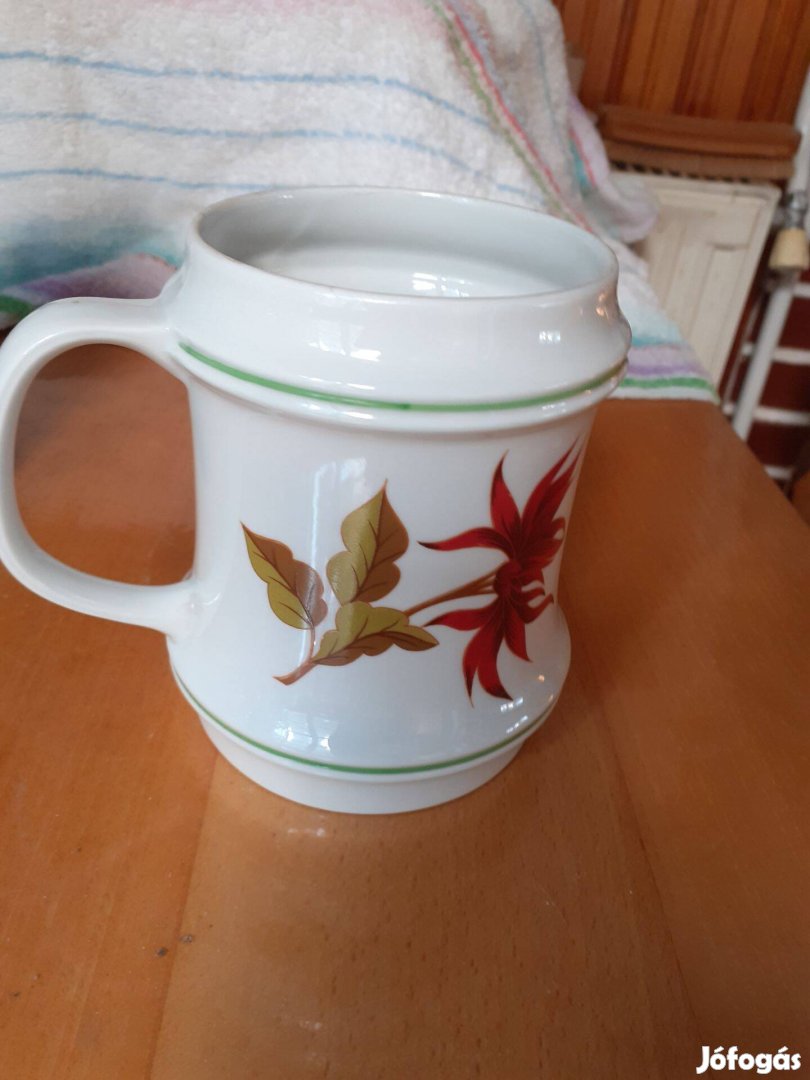 Régi Hollóházi porcelán sörös korsó 3dl-es
