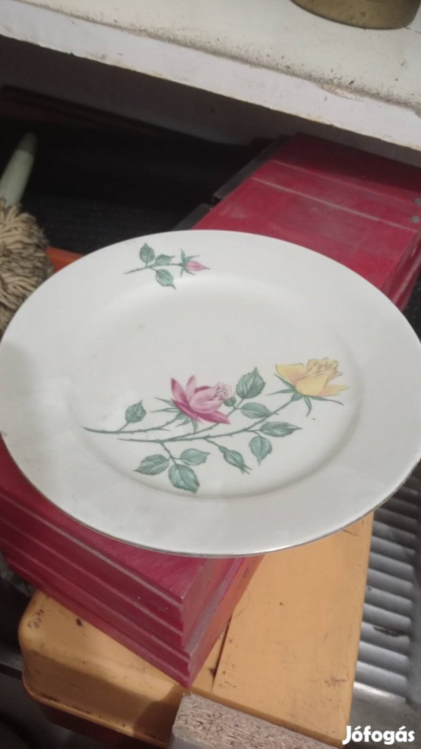 Régi Kahla német porcelán tányérok, tálaló, tál, rózsa minta
