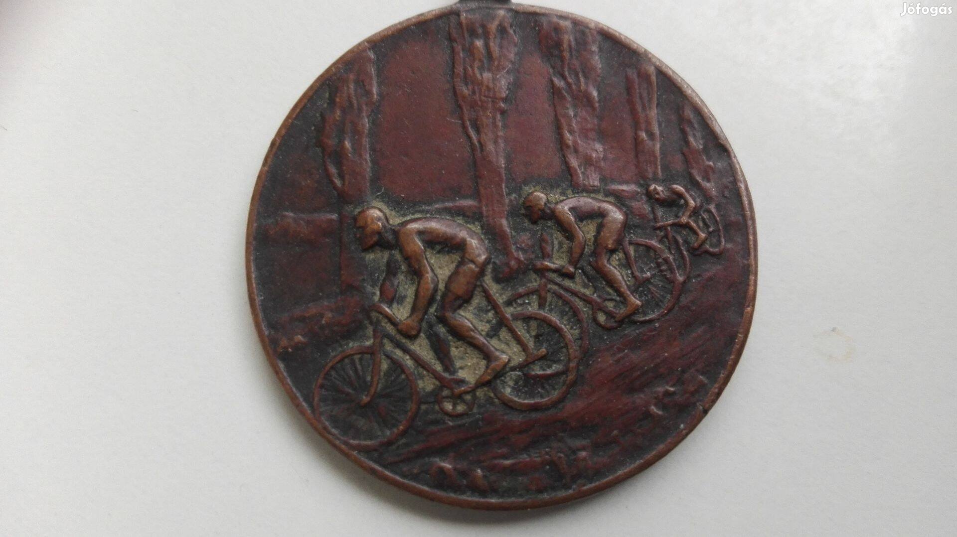 Régi Kerékpáros érem 1929-ből